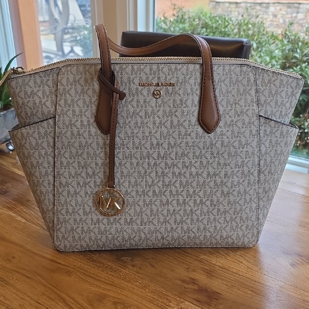 Michael Kors Cream and Brown Tote Bag
